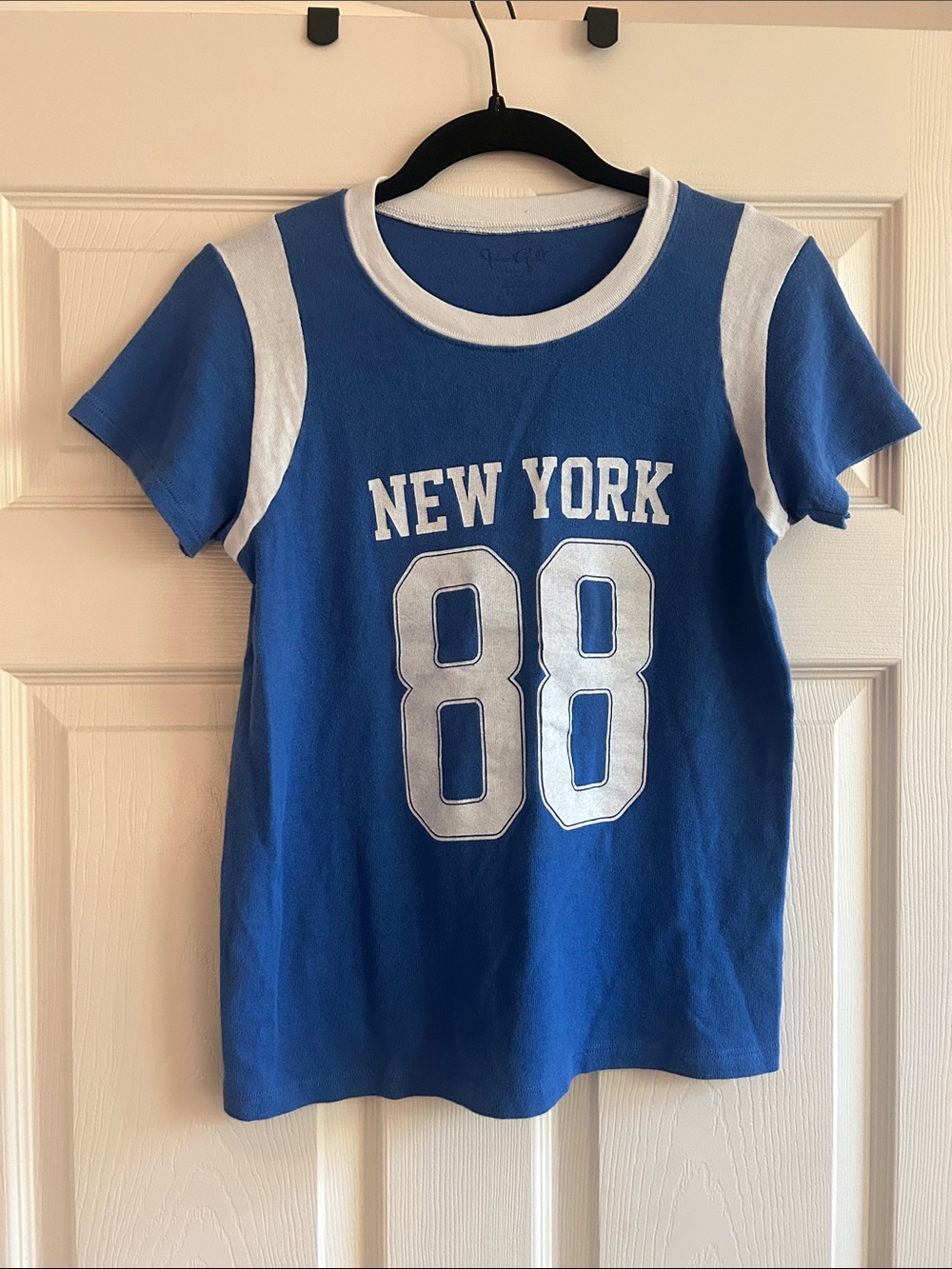 Brandy Melville New York 88 blue T-shirt